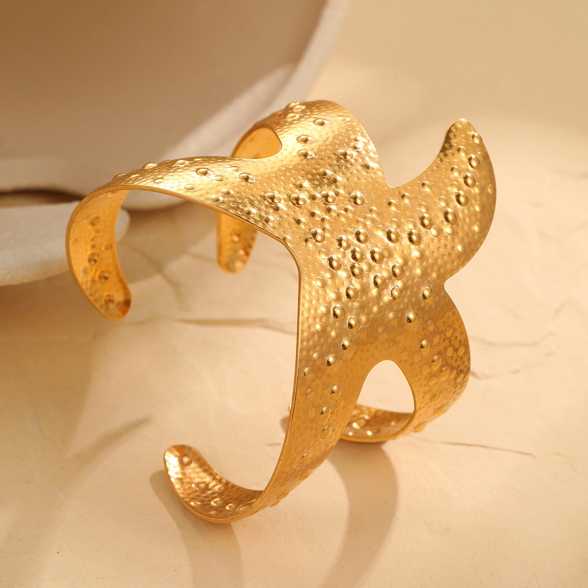 Fashion 18K Gold Plated Stainless Steel Geometric Starfish Shell Wide Cuff Bracelet for Women