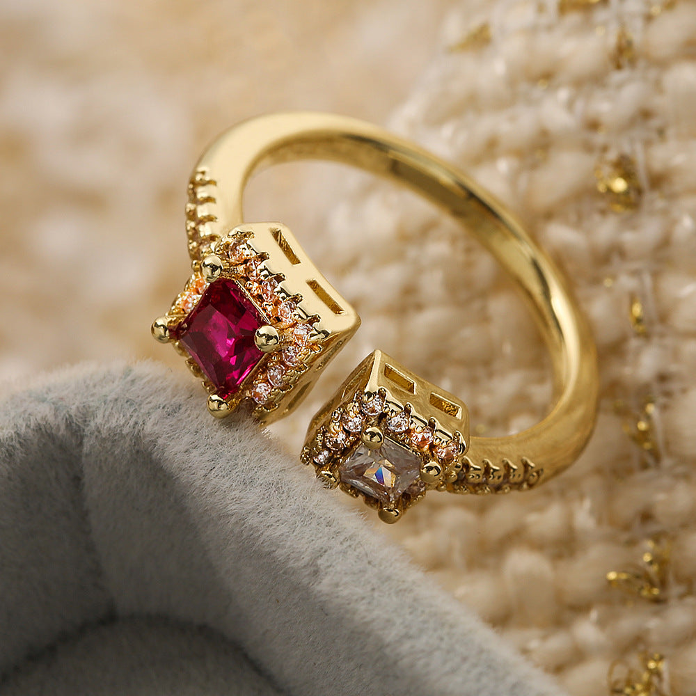 Anello a fascia aperta geometrico minimalista da donna in rame con accenti di zirconi micro-pavé