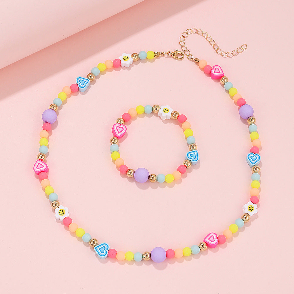 Set di collane in acrilico a forma di cuore stile cartone animato con ciondolo in argilla polimerica per ragazze, gioielli per bambini fatti a mano color macaron