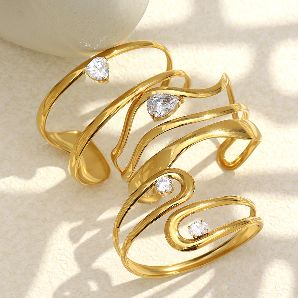 Minimalist Luxury 18K Gold Plated Stainless Steel Heart Teardrop Geometric Cubic Zirconia Bracelet