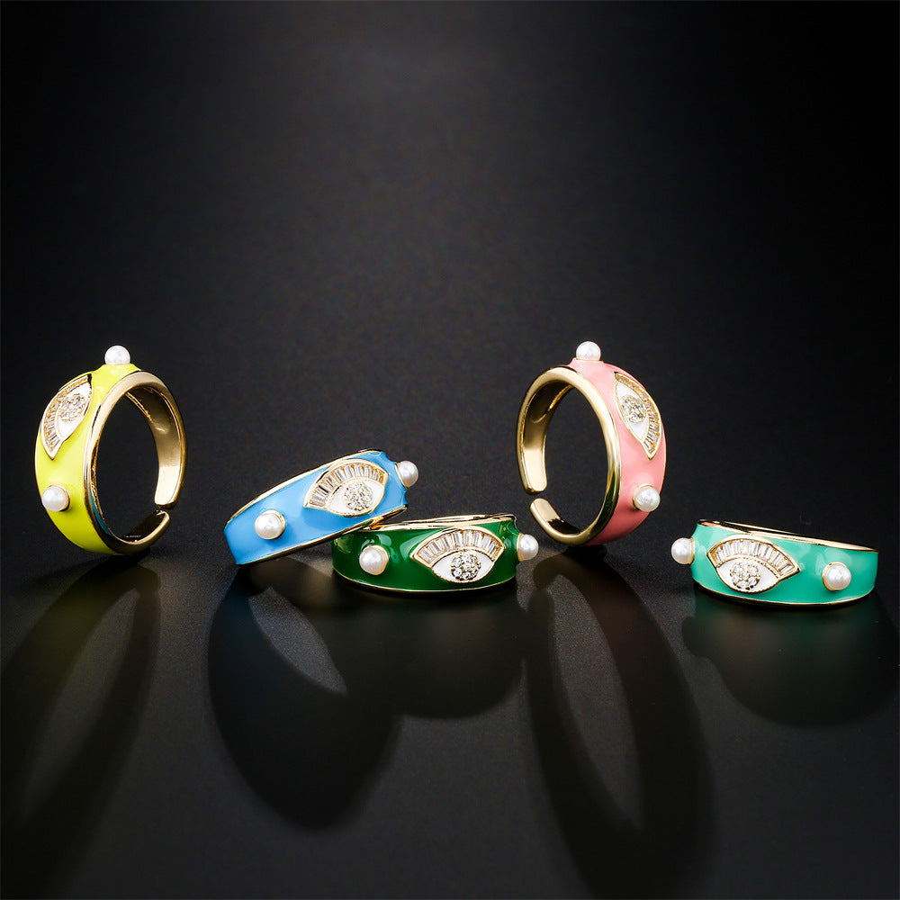 Minimalist Geometric Eye-Shaped Open Ring for Women Made of Brass with 18K Gold Plating and AAA Zircon Inlay