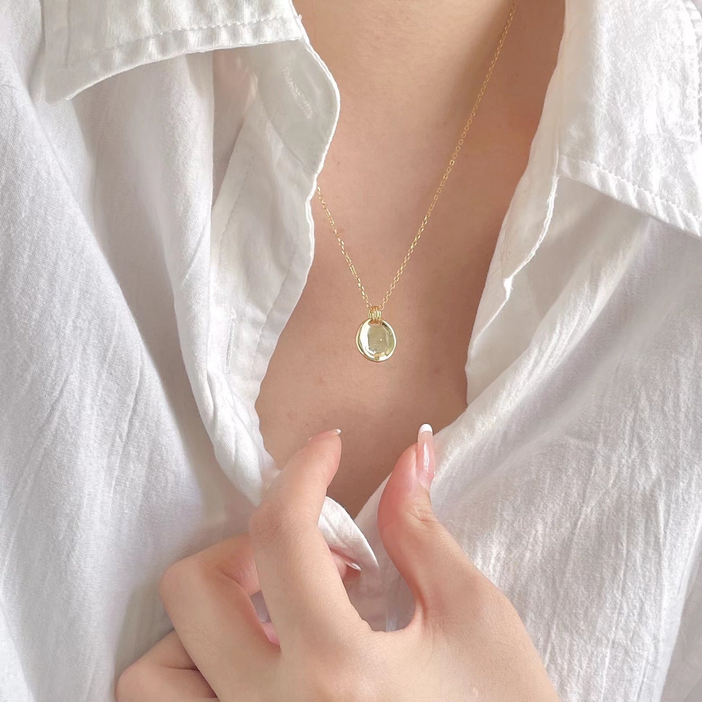 Collar Colgante Geométrico Vintage de Plata Esterlina 925 con Baño de Oro en Cadena Tipo Box para Mujer