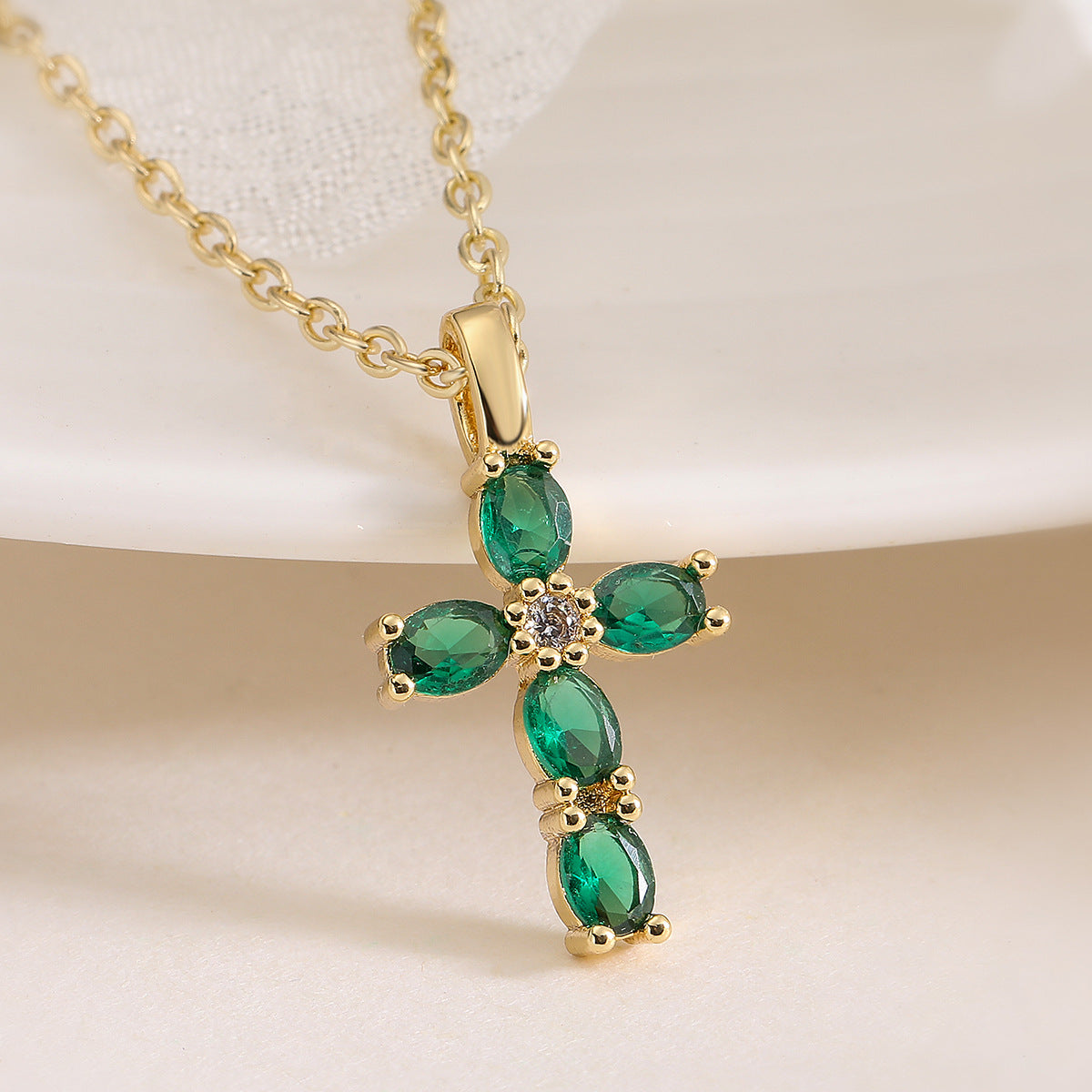 Minimalist 18K Gold Plated Brass Cross Pendant Necklace with Cubic Zirconia for Women