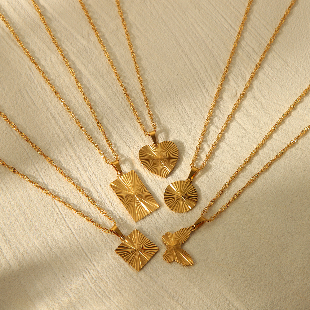 Minimalist Heart-Shaped Titanium Steel Necklace with Electroplated Finish for Women