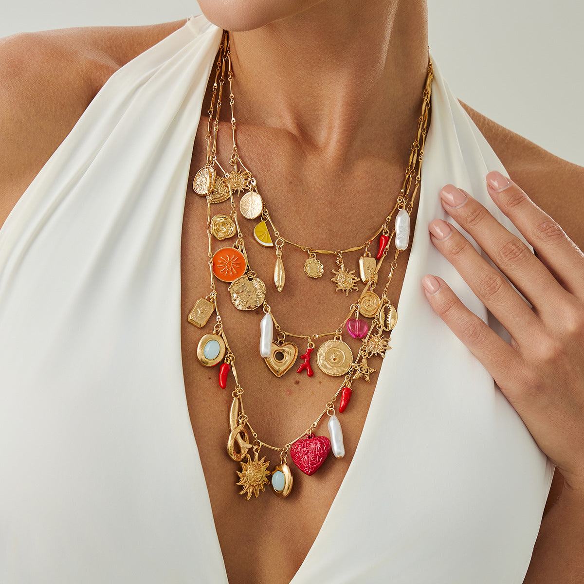 Collar de aleación chapado con perlas de imitación acrílicas de flor y corazón multicolor personalizado