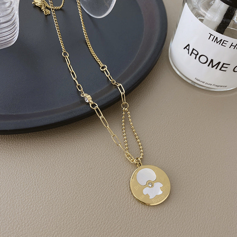 Minimalist Bear-Shaped Mother-of-Pearl and Titanium Steel Necklace for Women with Gold-Plated Accents, Delicate Clavicle Chain