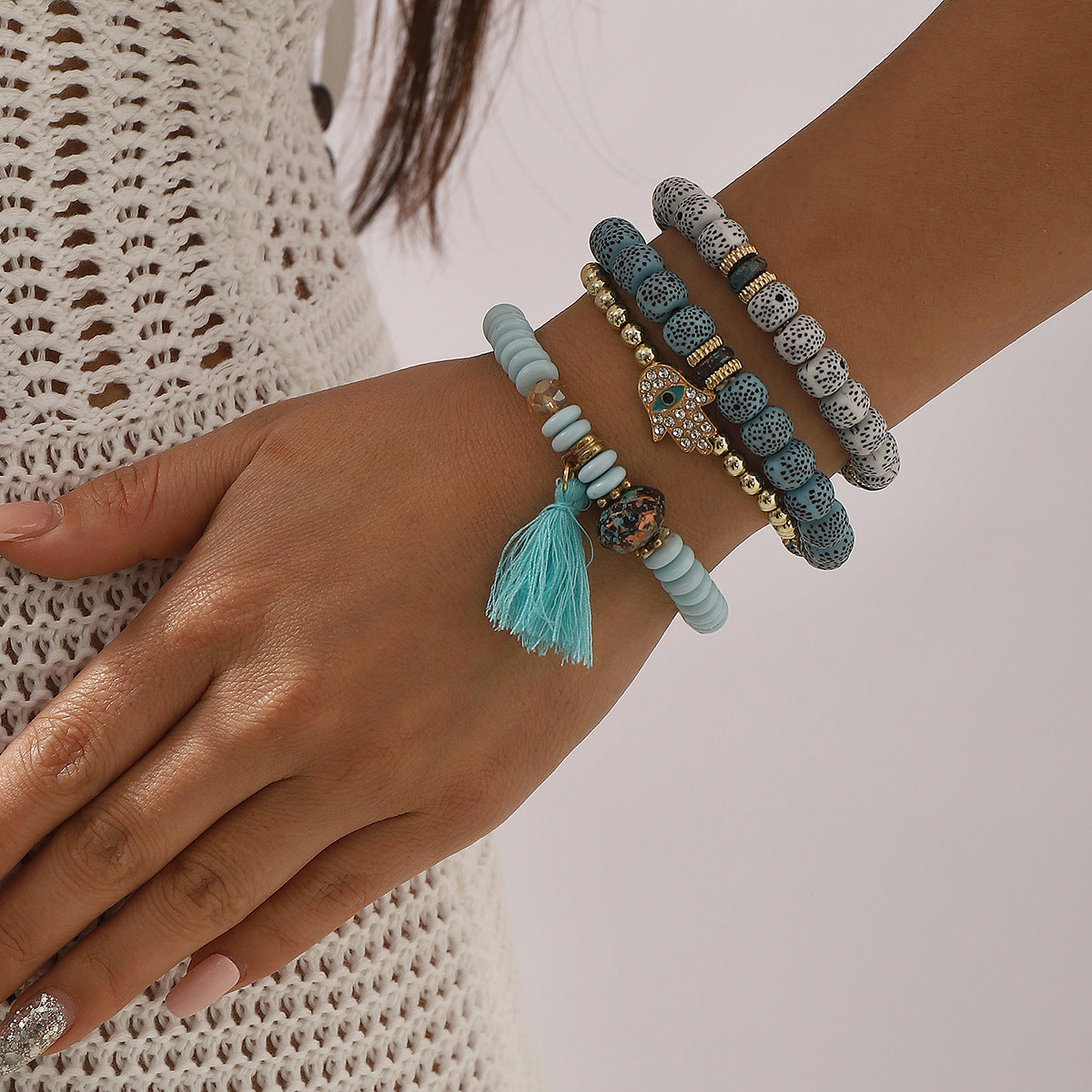 Pulsera de Cuentas de Estilo Étnico Bohemio Multicapa con Borla y Detalles de Diamantes de Imitación