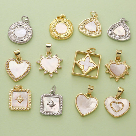 Minimalist Luxury Heart Shape Brass Plated Cubic Zirconia Charm Bar