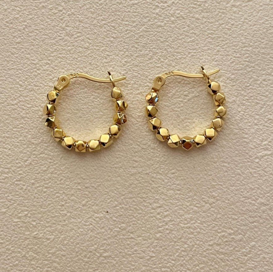 Minimalist Star-Shaped S925 Sterling Silver Hoop Earrings with Dot and Geometric Accents