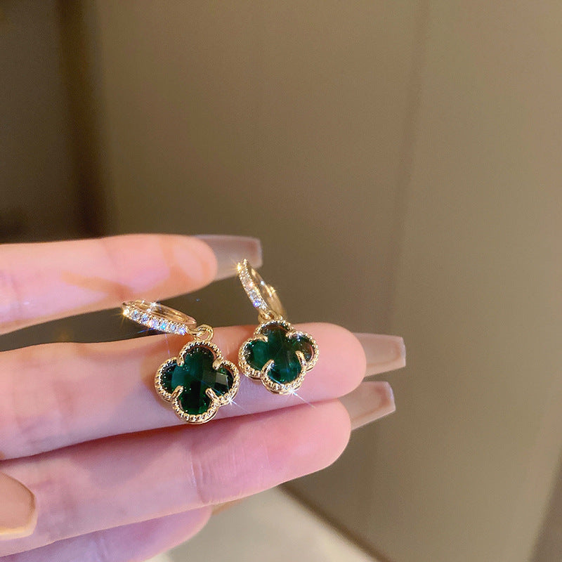 Orecchini Vintage in Resina con Forma a Diamante Geometrico, Corpo in Lega e Finitura Placcata Oro, Perni in Acciaio Inossidabile, Gioielli per Orecchie da Donna Minimalisti di Lusso
