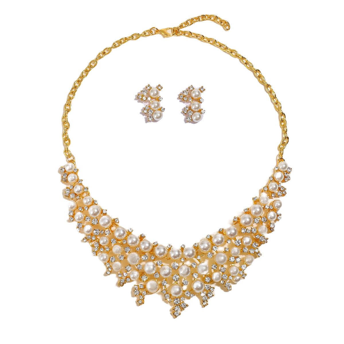 Vintage Artistic Pearl Necklace Set with Alloy Pendant and O-Chain for Women, Electroplated Floral Pattern Design