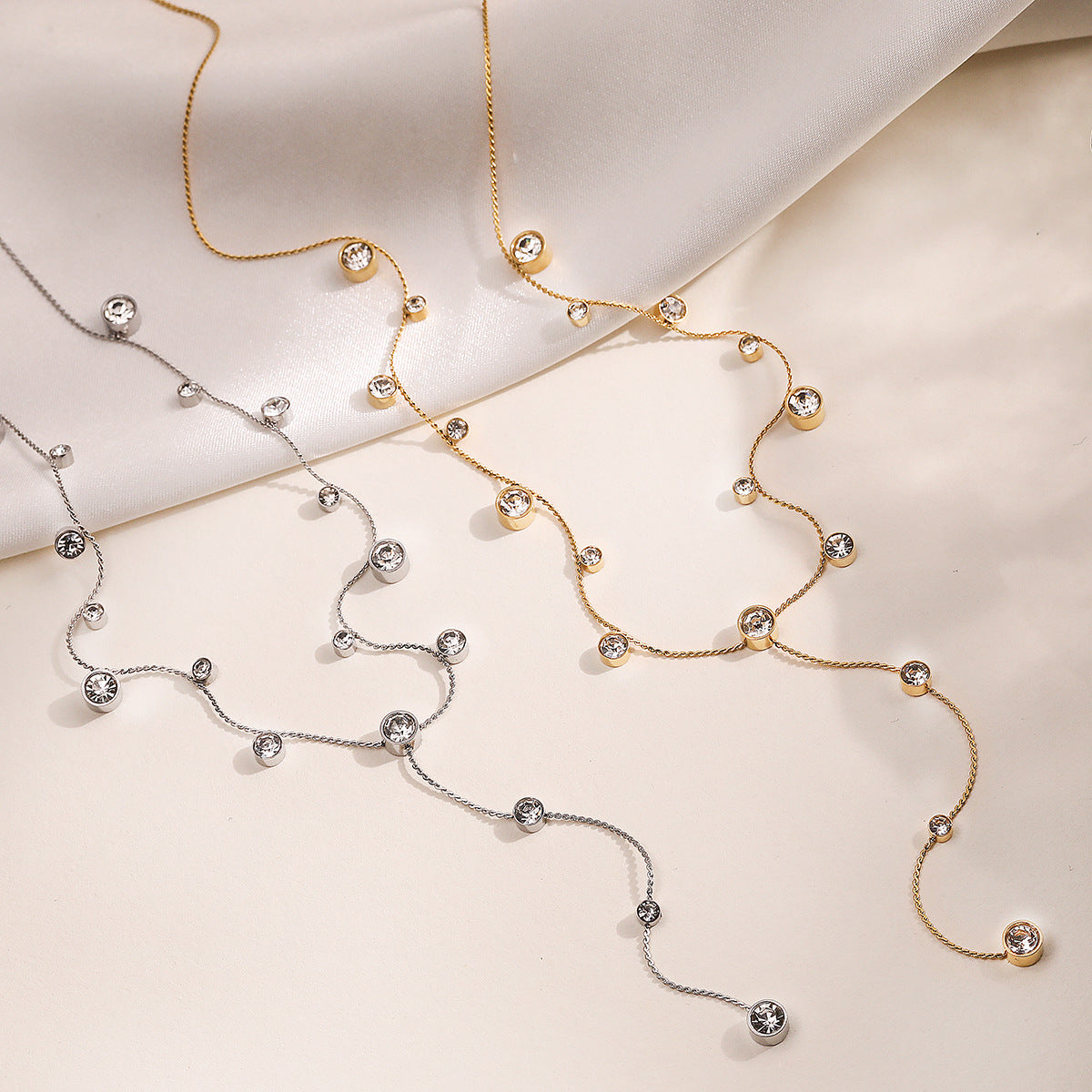 Minimalist Elegant 18K Gold Plated Geometric Stainless Steel Necklace with Cubic Zirconia Inlay for Women