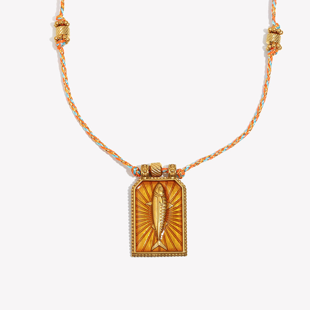 Minimalist Geometric Stainless Steel Plated 18K Gold Tuna Tarot Pendant Necklace for Women with Enamel Detail