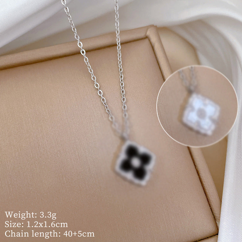 Sweet Elegant Titanium Steel Floral Plated Necklace with Brass Pendant for Women