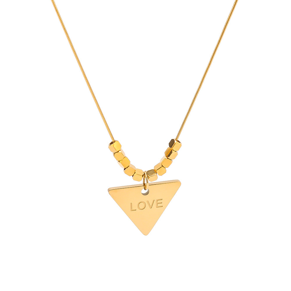 Collana Minimalista Geometrica in Acciaio Inossidabile con Pendente a Triangolo Asimmetrico in Acciaio al Titanio e Finitura Placcata Oro 18K