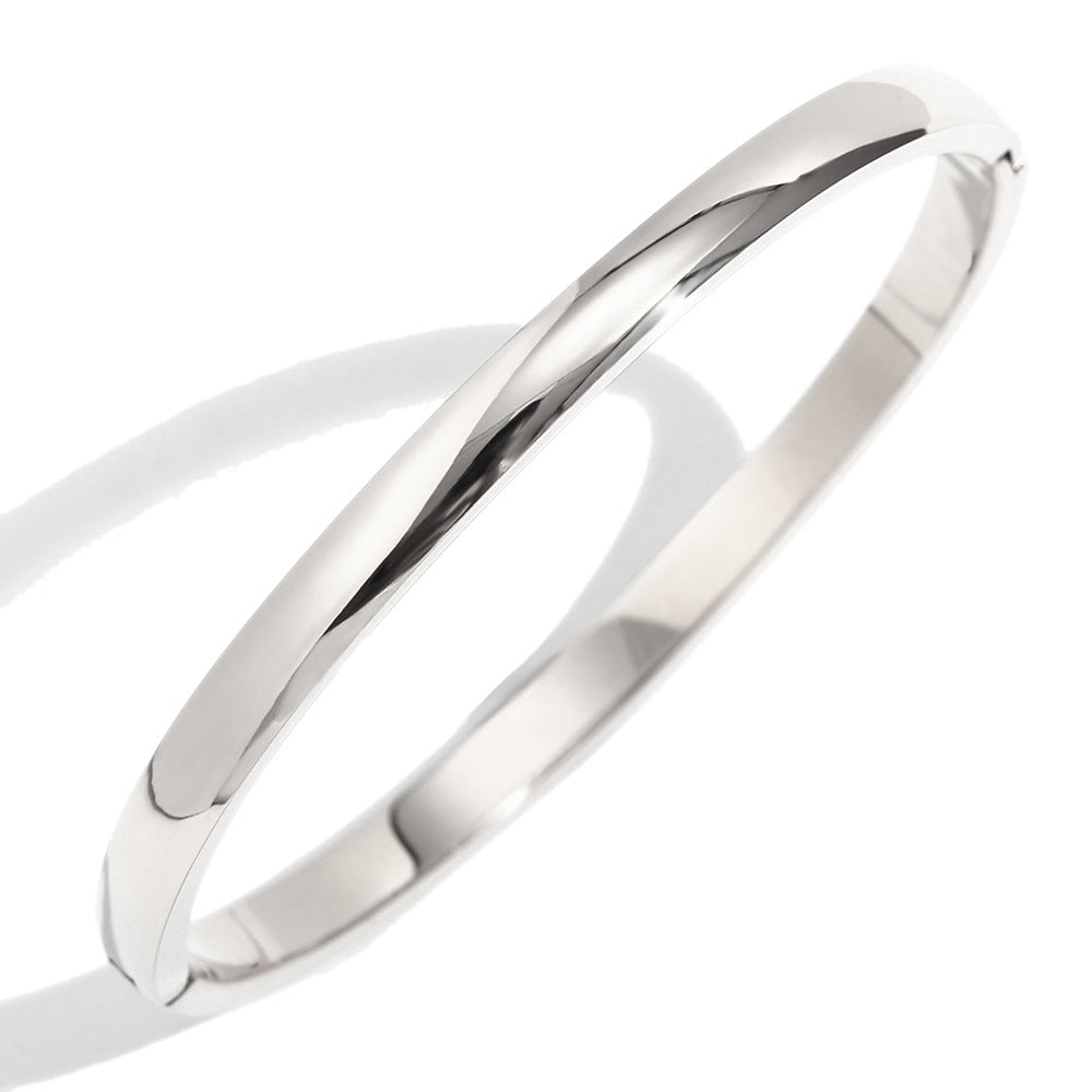 Minimalist Elegant 18K Gold Plated Stainless Steel Geometric Bangle for Women