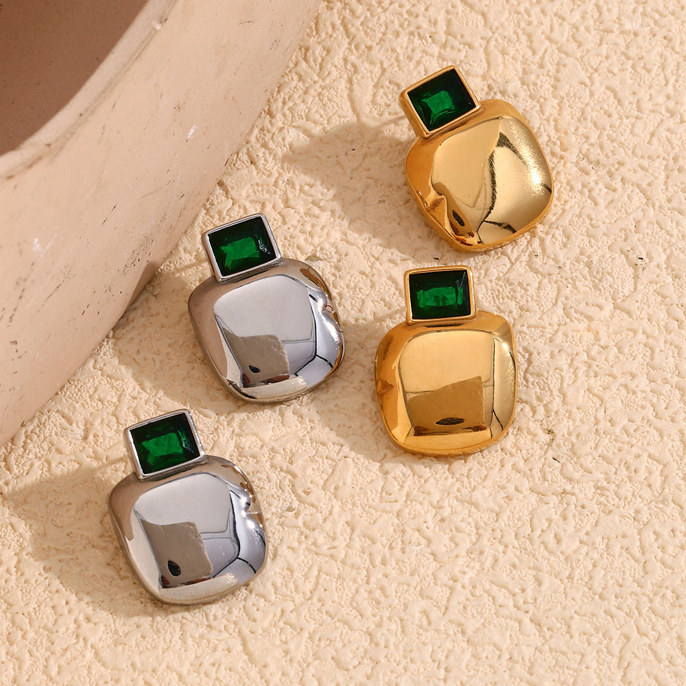 Orecchini vintage geometrici in acciaio inossidabile con placcatura in oro 18K e perni quadrati lucidi con zirconi verdi da donna