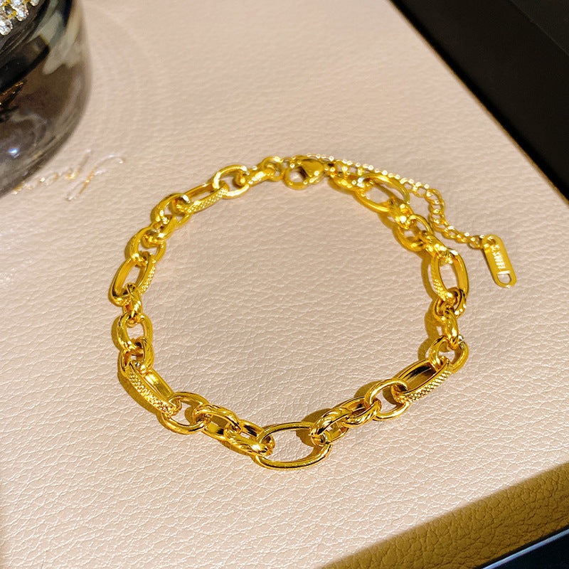 Hip-hop Sweet Gold Plated Round Cuban Link Chain Titanium Steel Jewelry Set with Heart Stainless Steel Bracelet