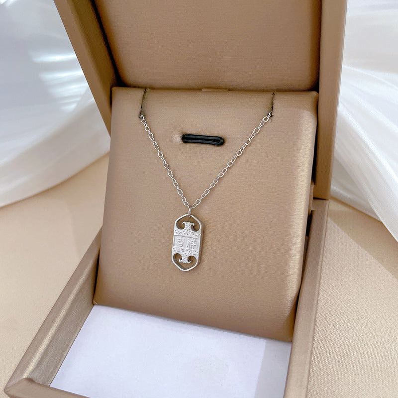 Collana in Acciaio al Titanio Placcato con Design Geometrico Minimalista e Catena Irregolare, Unisex