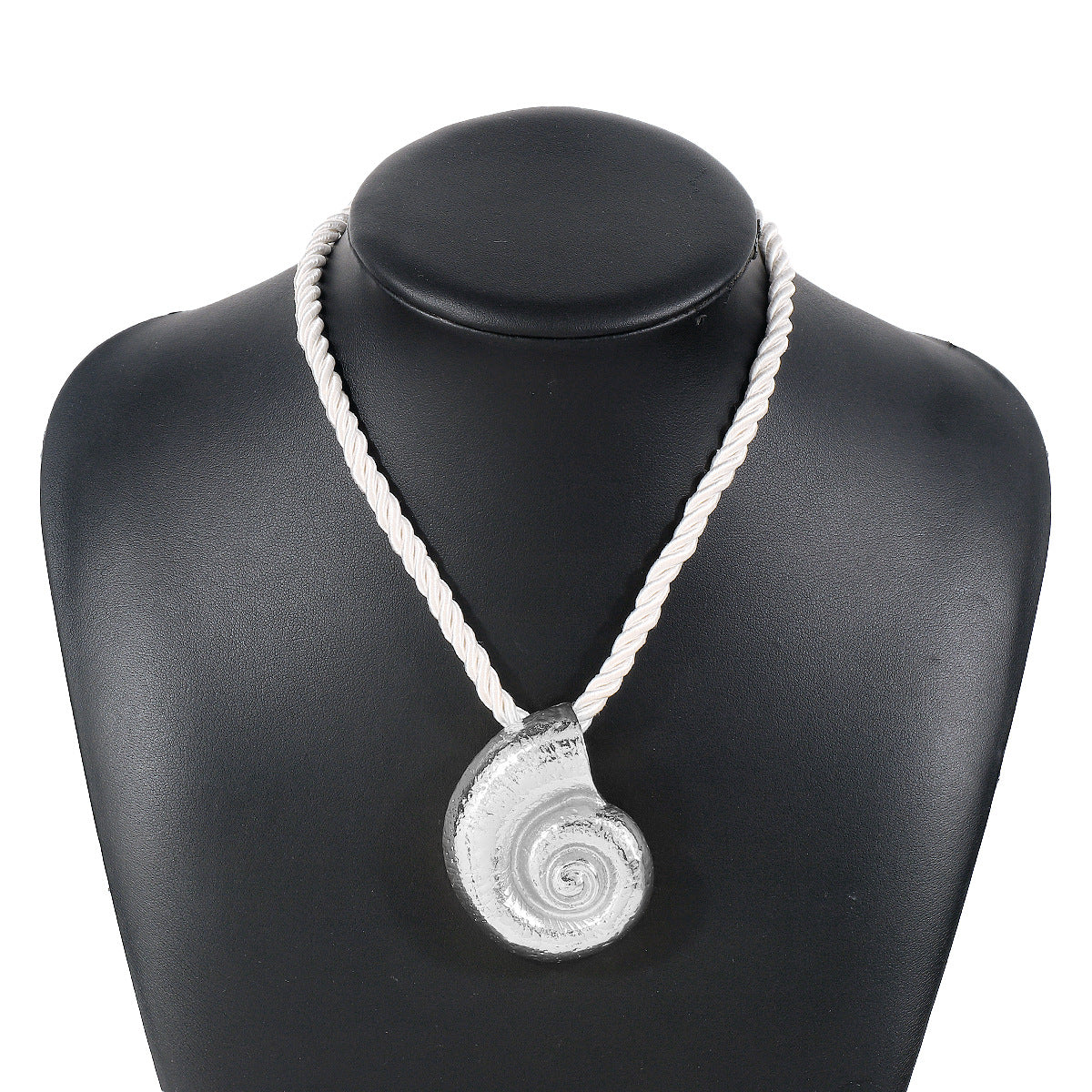 Collar con colgante de concha geométrica vintage inspirada en el océano para mujer con aleación galvanizada y cadena de cordón