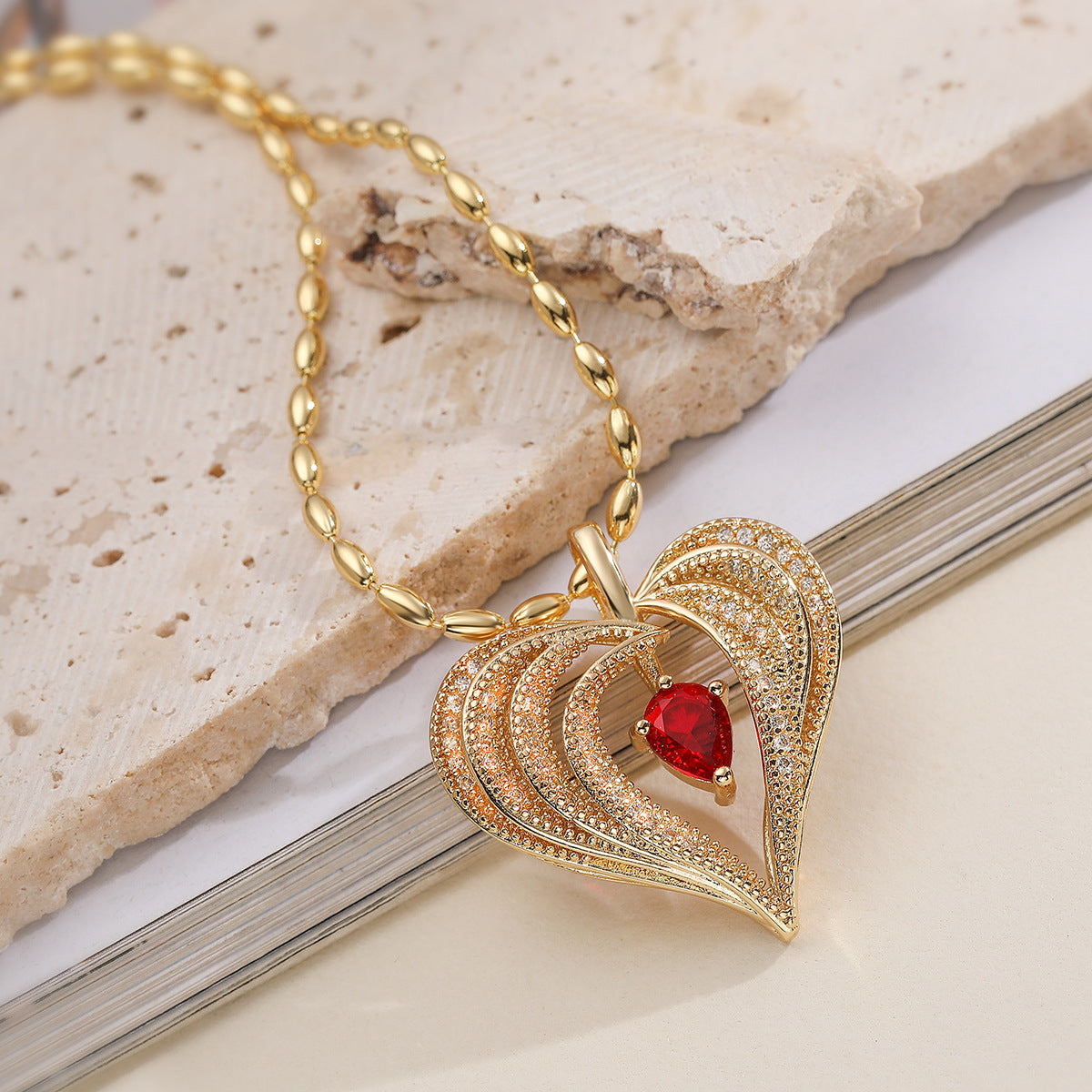 Elegant Hollow Heart Cubic Zirconia Gold Plated Brass Pendant Necklace for Women