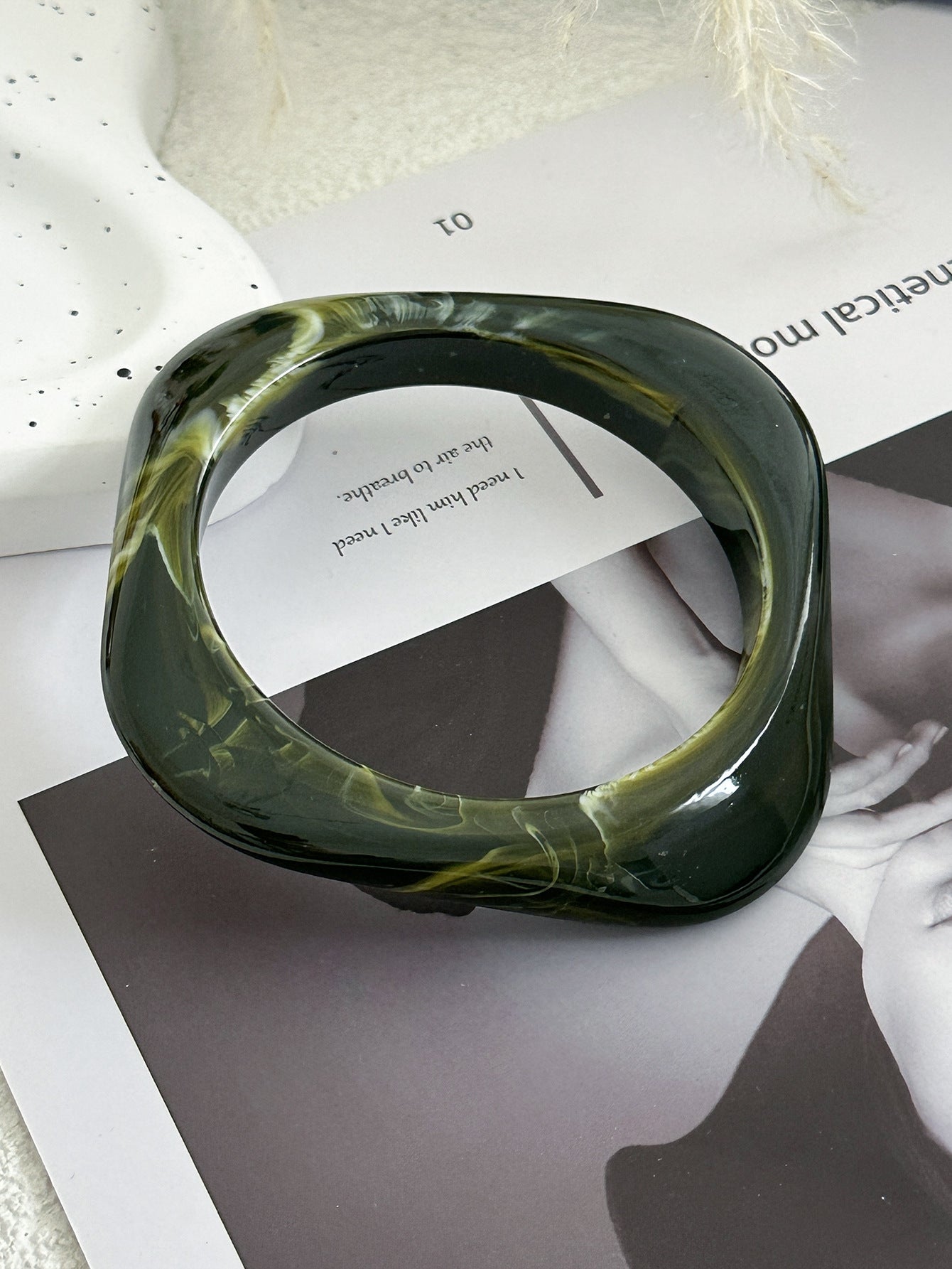 Vintage Minimalist Square Geometric Acrylic Drip Oil Gradient Bracelet