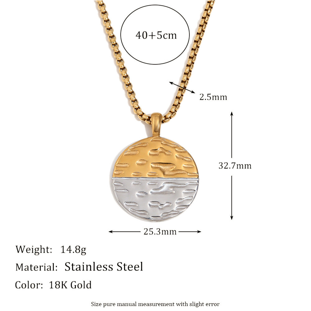 Fashionable Geometric Stainless Steel Necklace with 18K Gold Plated Dual-Tone Round Disc Pendant Featuring Concave Dots and Square Pearl Accent for Women
