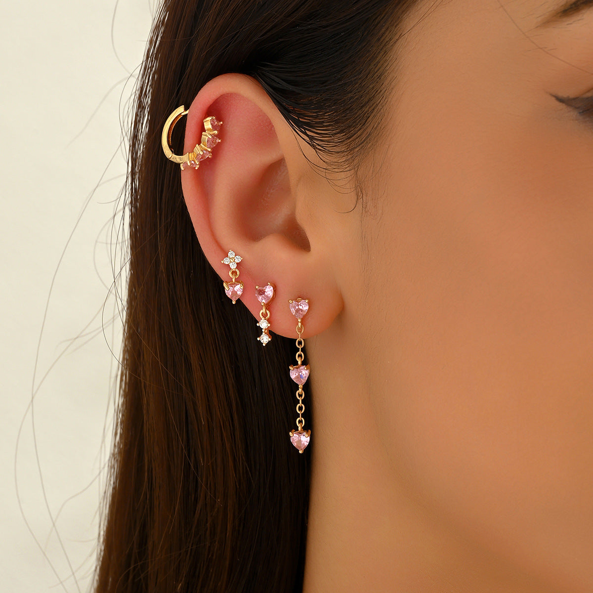 Conjunto de Pendientes Minimalistas de Cobre con Forma de Corazón e Incrustaciones de Circonita para Mujer