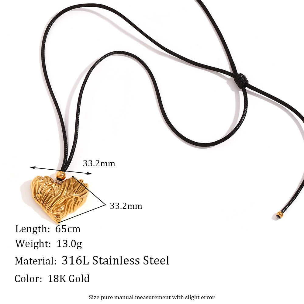 Fashionable Minimalist Heart-Shaped Stainless Steel Pendant Necklace for Women with 18K Gold Plating and Braided Leather Cord