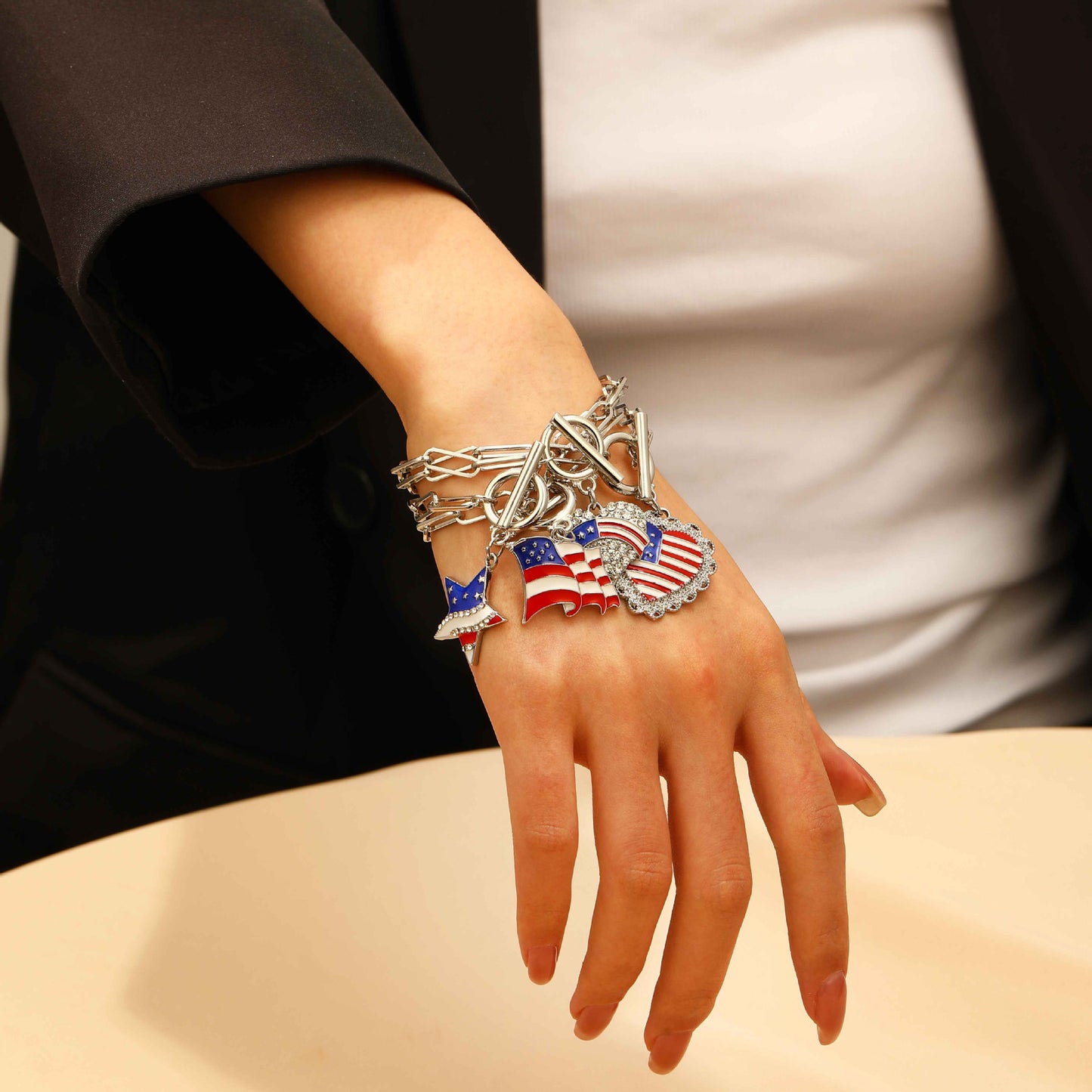 Bracciale Unisex in Lega Placcata a Cuore con Stella Bandiera Americana Gioielli Casual