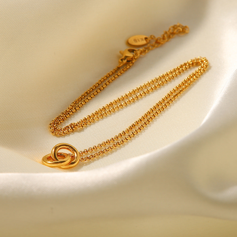 Collana con Pendente Cerchio Interbloccato Minimalista da Donna in Acciaio al Titanio Placcato Oro, Catena Delicata