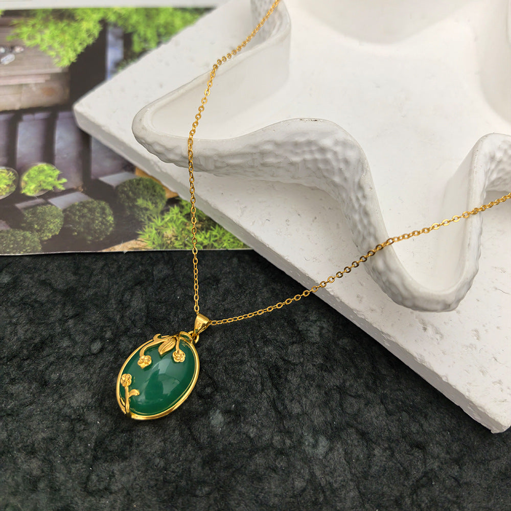 Collana pendente floreale a cinque petali minimalista in acciaio al titanio con intarsio di strass e ciondolo in rame placcato oro su catena a maglie ovali