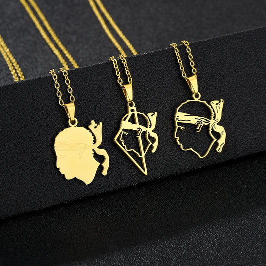 Collana Pendente a Stemma Regionale Geometrico della Corsica in Acciaio Inossidabile con Finitura Placcata per Abbigliamento Casual Unisex
