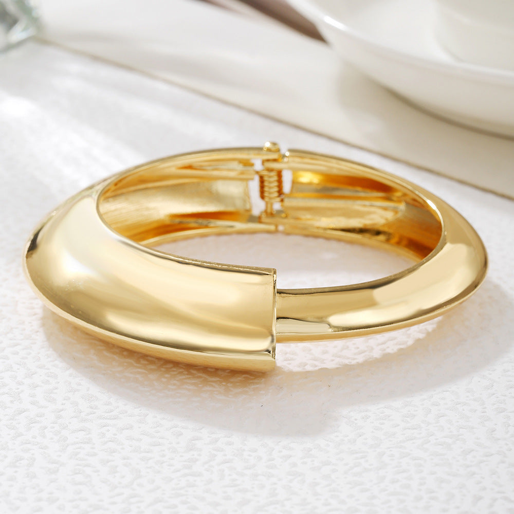 Geometric Round Plated Alloy Asymmetrical Cuff Bracelet