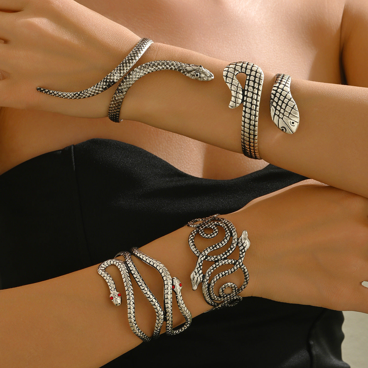Pulsera de aleación con forma de serpiente estilo Hip Hop con incrustaciones de diamantes de imitación, brazalete ajustable para mujer