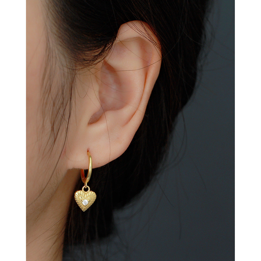 Minimalist Heart-Shaped S925 Sterling Silver Stud Earrings with Rhinestone Inlay for Women
