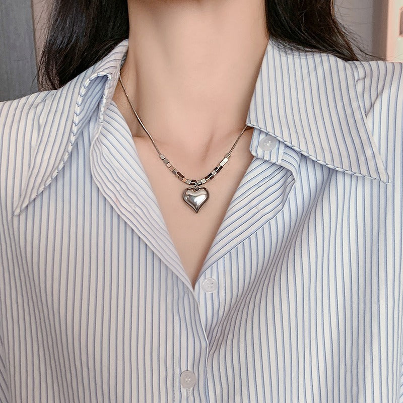 Minimalist Titanium Steel Heart Pendant Necklace for Women with Plated Finish, Clavicle Chain Design