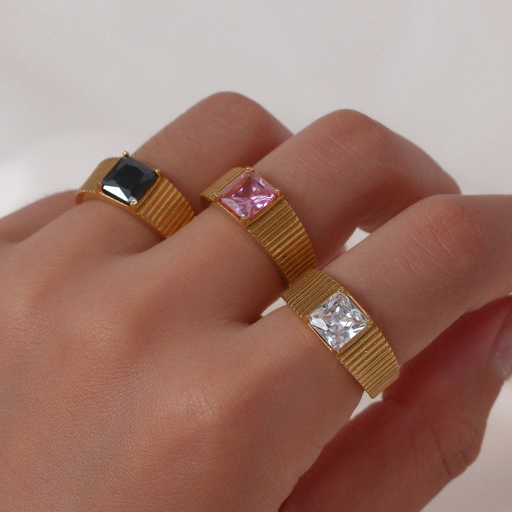 Fashionable Geometric Stainless Steel Ring for Women with Side Stripe Engraving and White Pink Green Rhinestone Accents