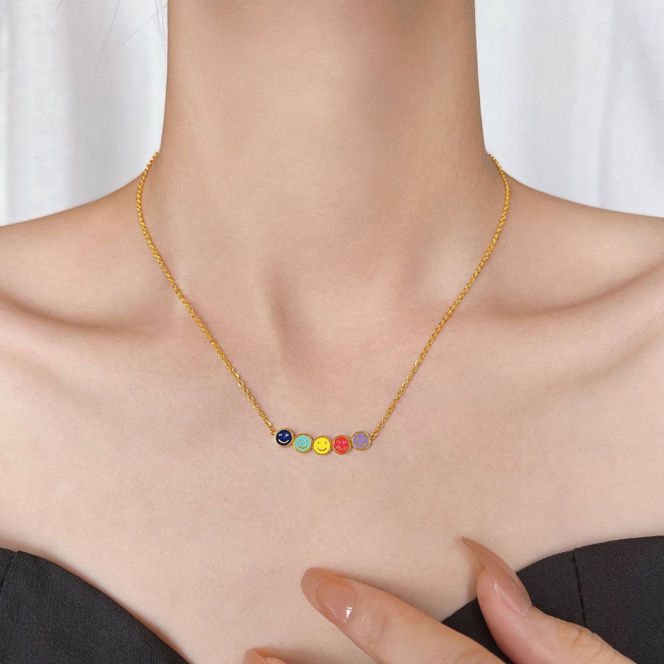Minimalist Mini Smiley Face Necklace for Women and Men in Titanium Steel with Enamel Finish and Clavicle Chain Style