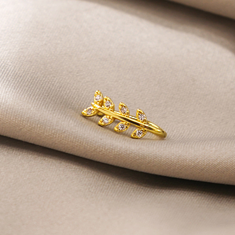 Minimalist Geometric U-Shaped Nose Clip Brass 18K Gold Plated Cubic Zirconia Adjustable Charm Bar