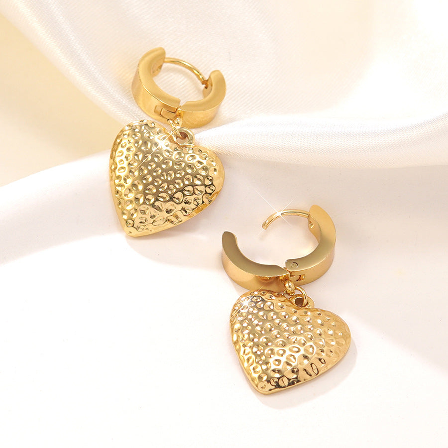 Orecchini da donna in acciaio inossidabile lucidato a forma di cuore vintage