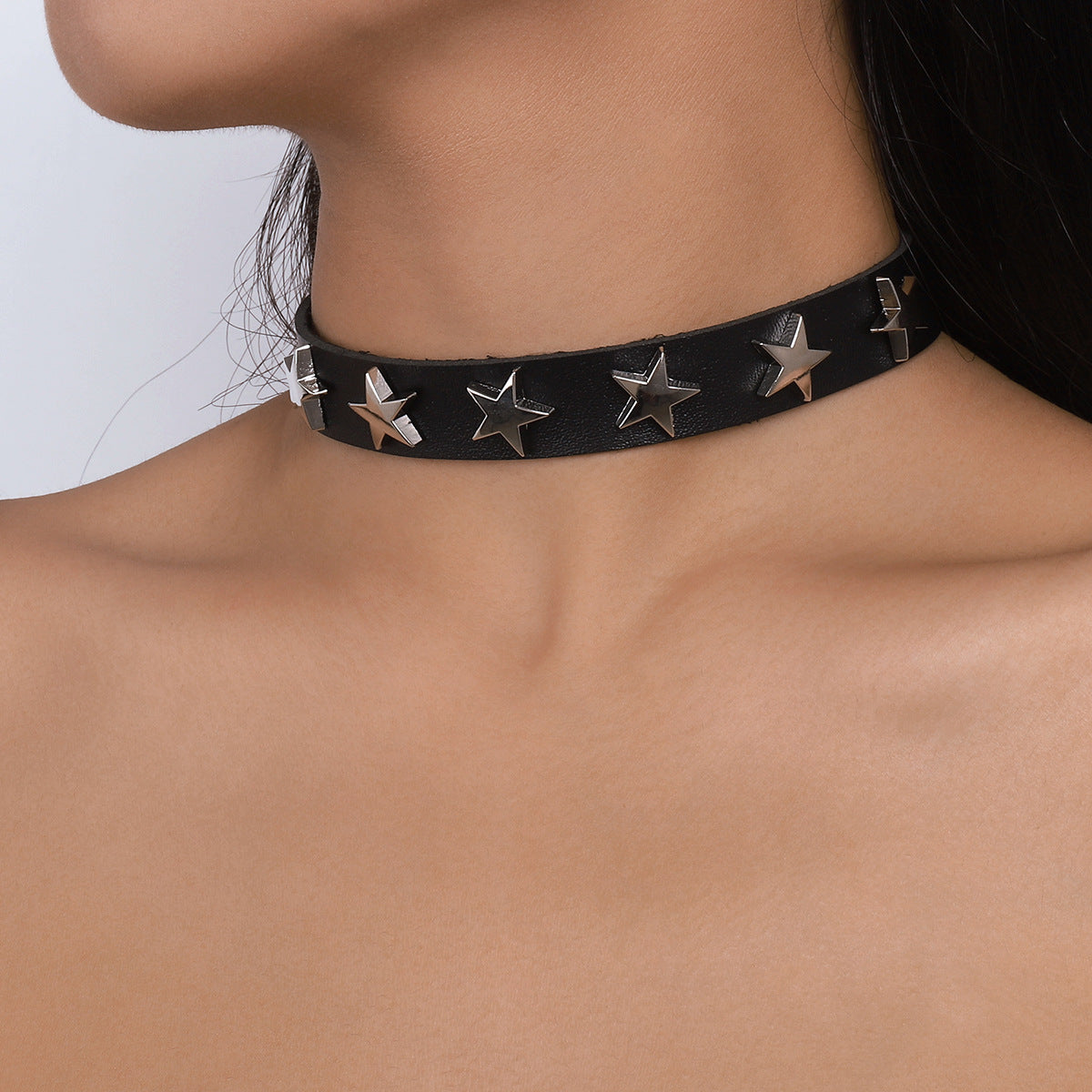 Gothic Punk Adjustable Choker Necklace with Heart and Star Pendant in PU Leather and Alloy Metal