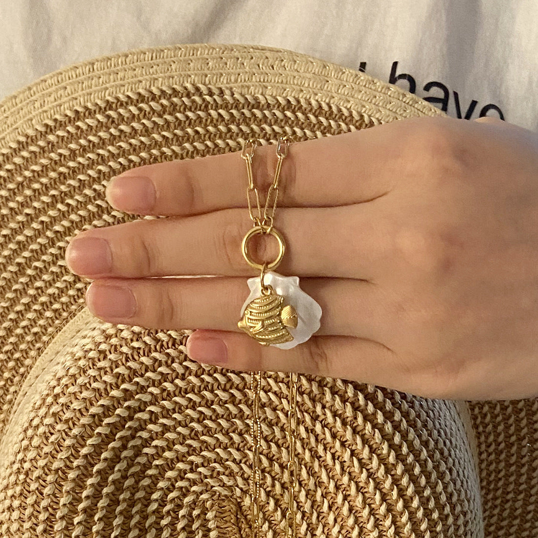 Collana con Pendente Personalizzata a Forma di Stella Marina e Delfino in Acciaio Inossidabile con Finitura Placcata per Donna