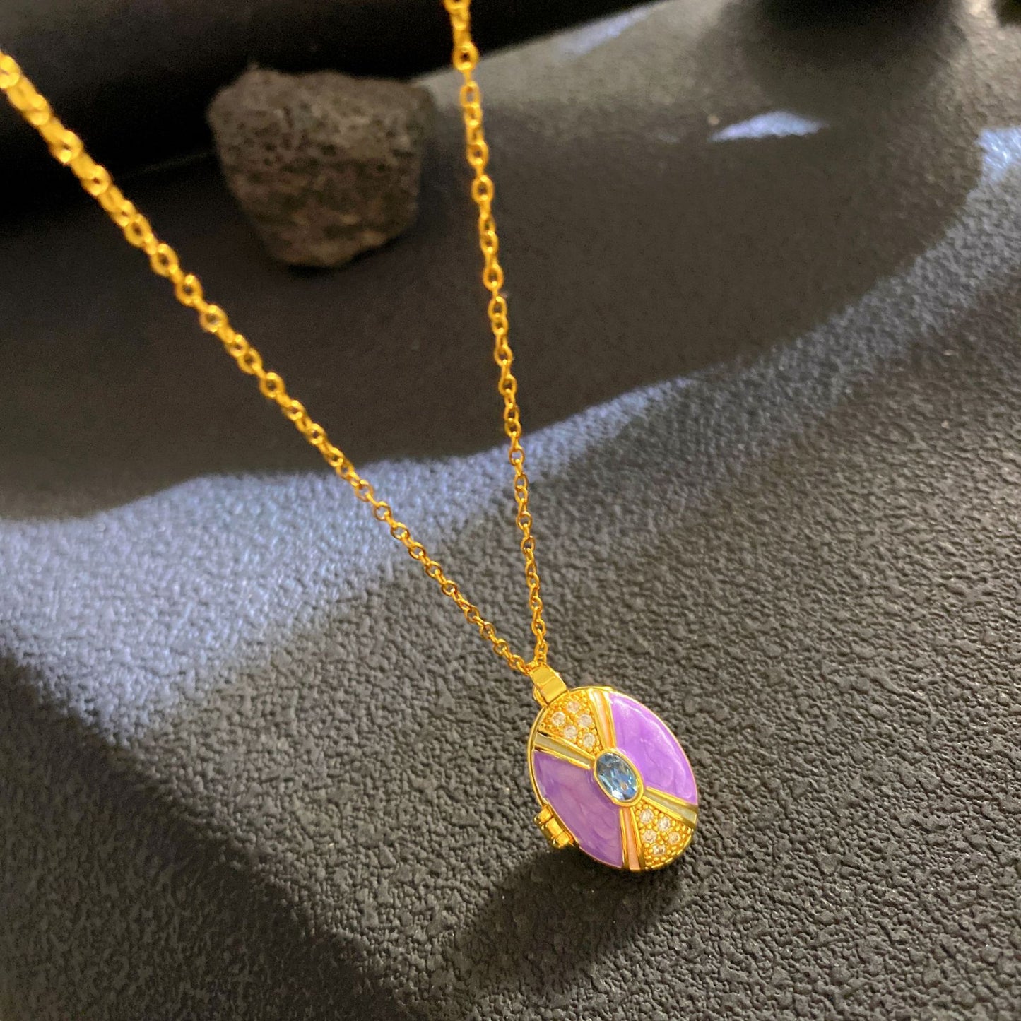 Vintage Elegant Geometric Leaf Teardrop Drip Oil Cubic Zirconia Necklace with 18K Gold Plated Brass Pendant on Titanium Steel Cable Chain for Women
