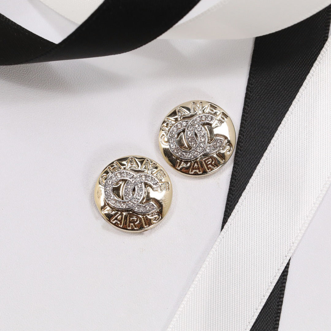 Aretes de lujo elegantes redondos con letras, chapados en oro, circonitas, con postes de plata de ley 925 para mujer