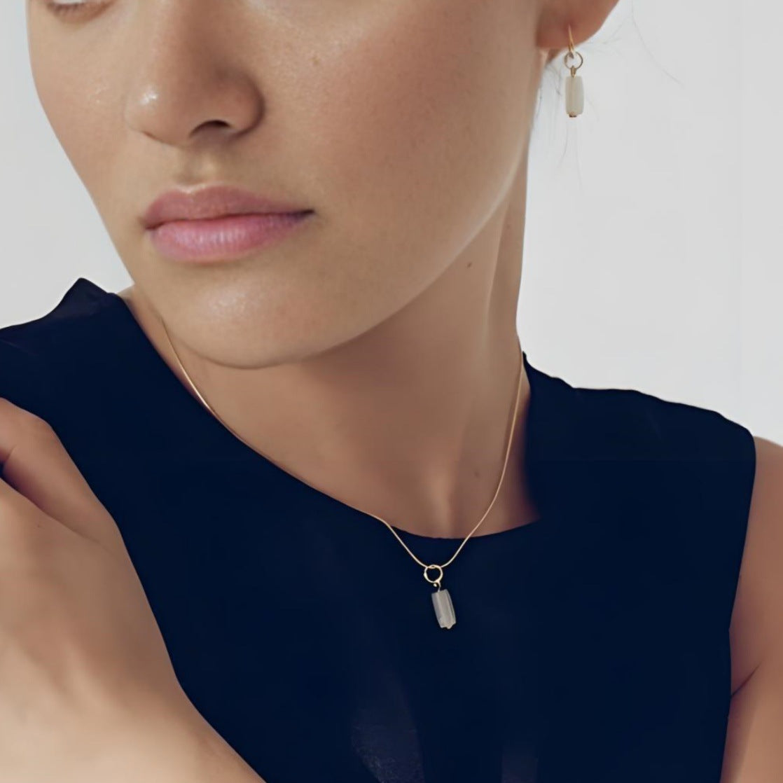 Vintage Stainless Steel PVD Gold Plated Natural Stone Pendant Charm Bar for Women