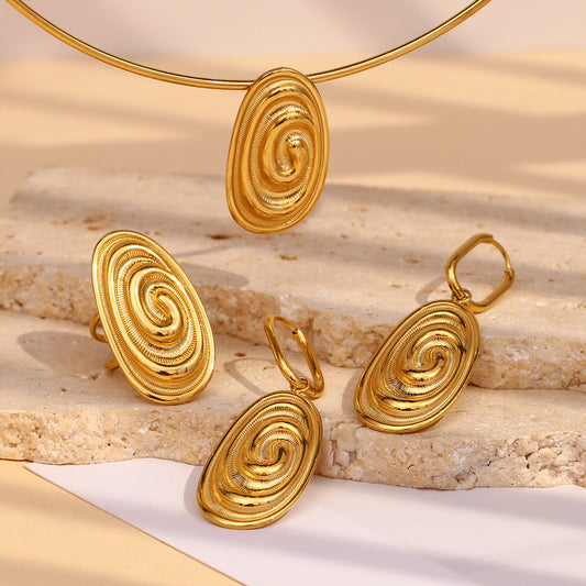 Collana girocollo geometrica alla moda in acciaio inossidabile placcato oro 18 carati da donna