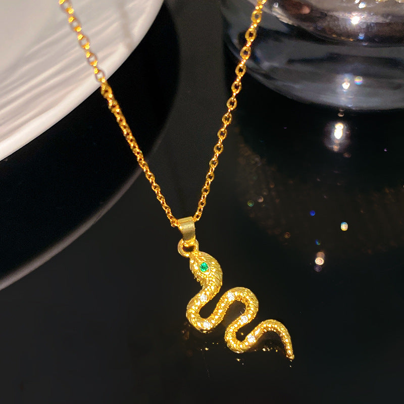 Sporty Sweet Evil Eye Floral Pendant Titanium Steel Necklace with Cable Chain