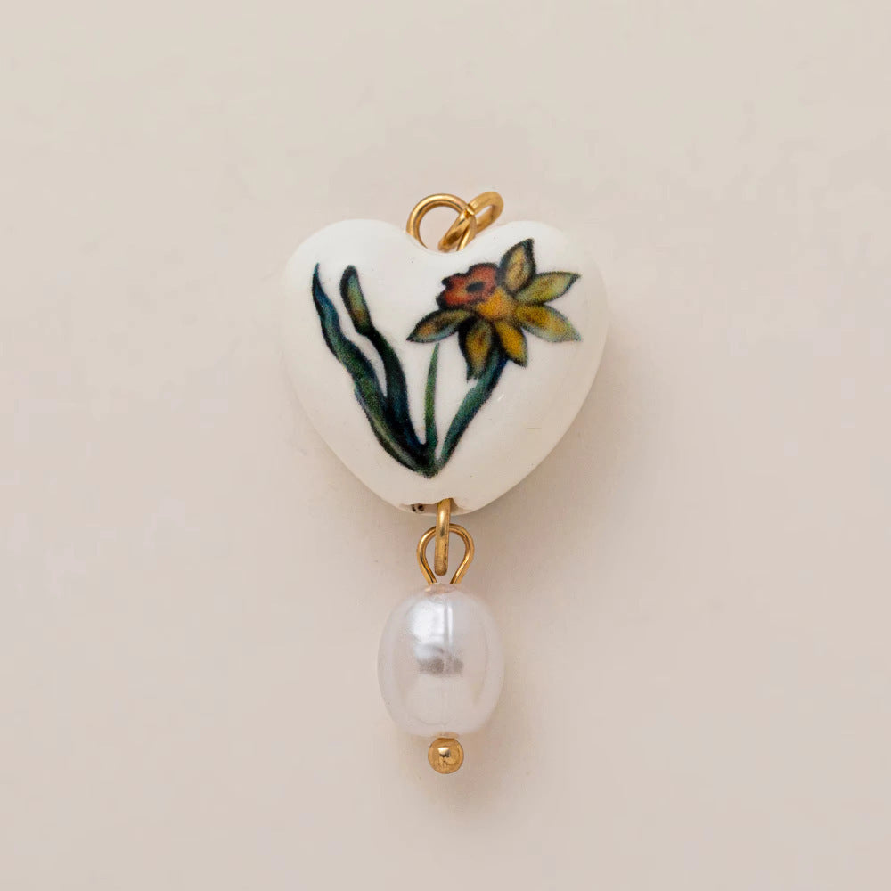 Vintage Minimalist Heart Shape Brass Pendant with Pearl and Rhinestone Inlay 18K Gold Plated Charm Bar