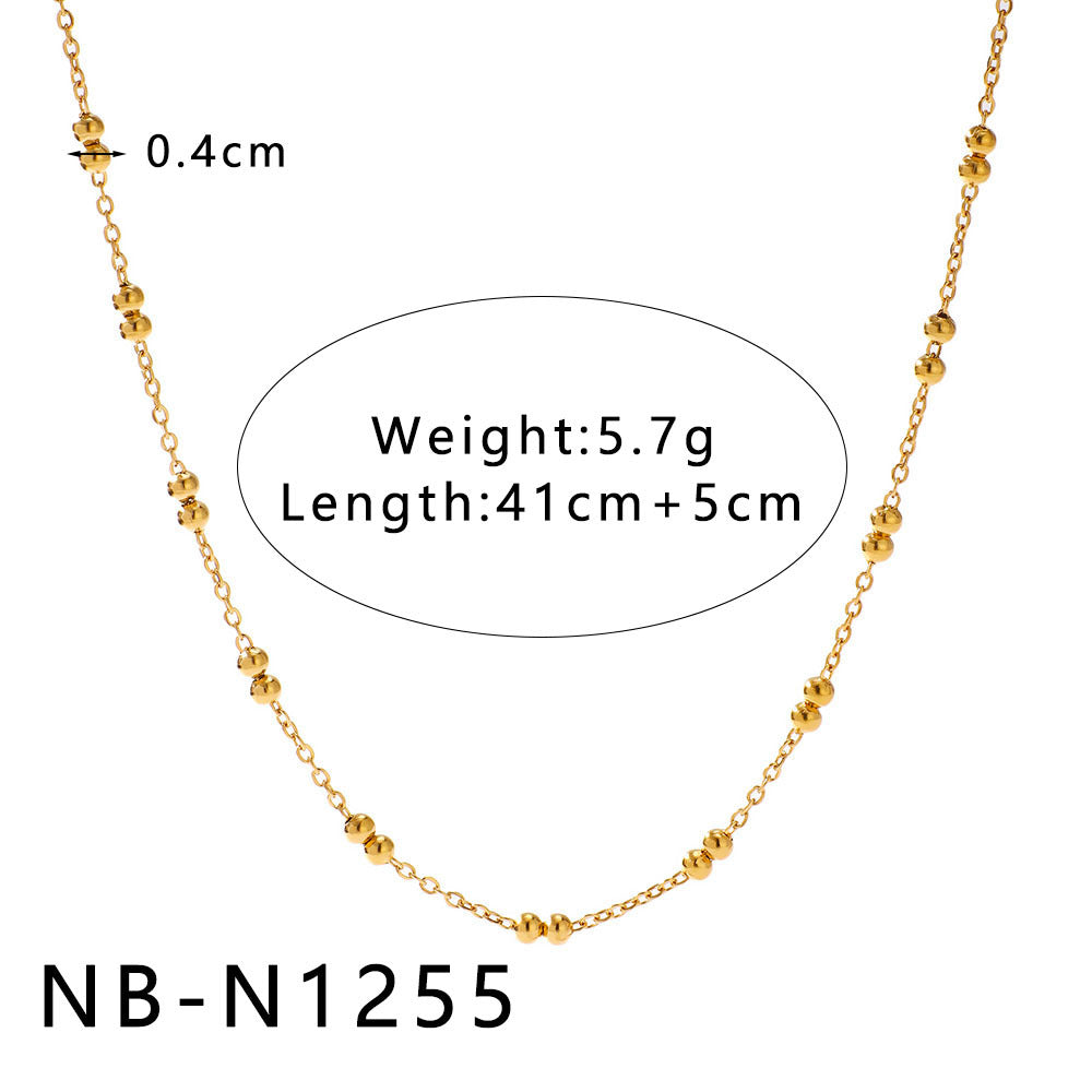Collana con pendente geometrico minimalista da donna con design a intaglio, catena in acciaio inossidabile e finitura placcata sottovuoto in oro 18 carati